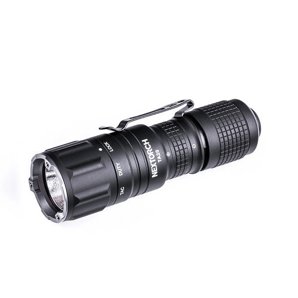 NEXTORCH TA20 Tactical LED Taschenlampe, 1000 Lumen, Kopf mit Nano- Keramik Glasbrecher, Stroboskopfunktion