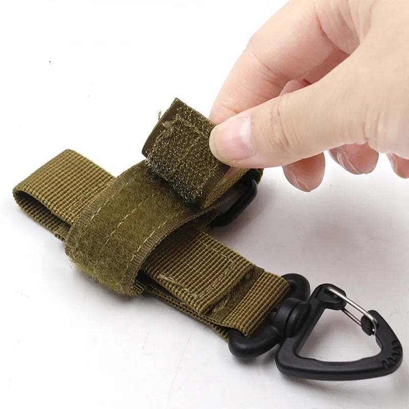 Mountaineering Buckle Outdoor Keychain Tactical Gear Clip Keeper Pouch Belt Keychain Gloves Rope Holder Military Hook Camping