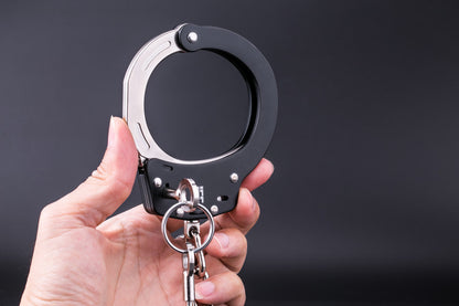 NEX HC10 Handfesseln mit Kette und 3 Fach gesichertem Schließzylinder